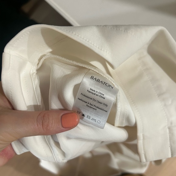 🤍Babaton (Aritzia) White Strapless Dress - Picture 8 of 10